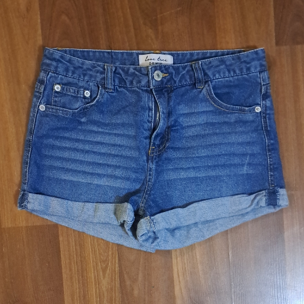 Love Tree Blue Rolled-Hem Denim Shorts